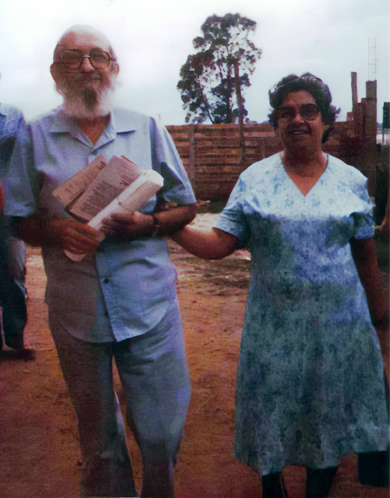 Elza Freire e Paulo Freire - uma fotobiografia, Nima Spigolon, publicação da Editora Sinete, selo Semente, e Editora Pangeia